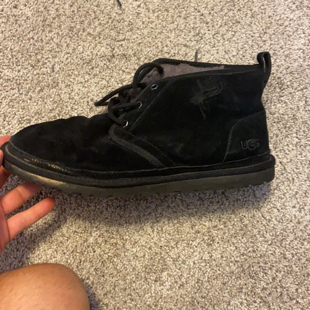 Men’s black ugg boots size 11